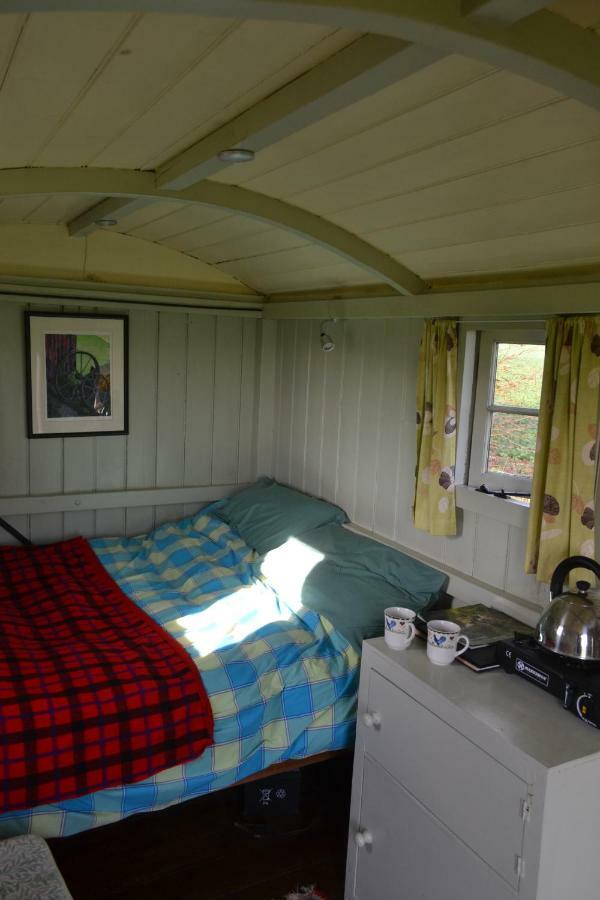 Hotel Shepherd'S Hut Blandford Forum Exterior foto